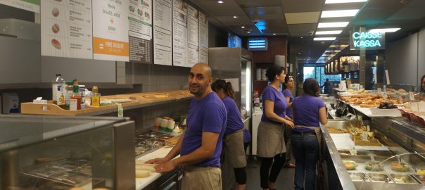Doorstroom. Ahmed Boukhari werd na veel omzwervingen werknemer in vast dienstverband bij L’Amourette, in de horeca.